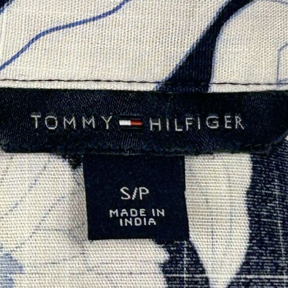 Tommy Hilfiger Blue & White Floral Wrap Dress Sz S/P 100%Cotton, 2-Pockets - Picture 3 of 13